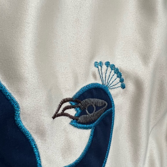 2 Pillowcase cover 18 x 18 - Picture 5 of 5